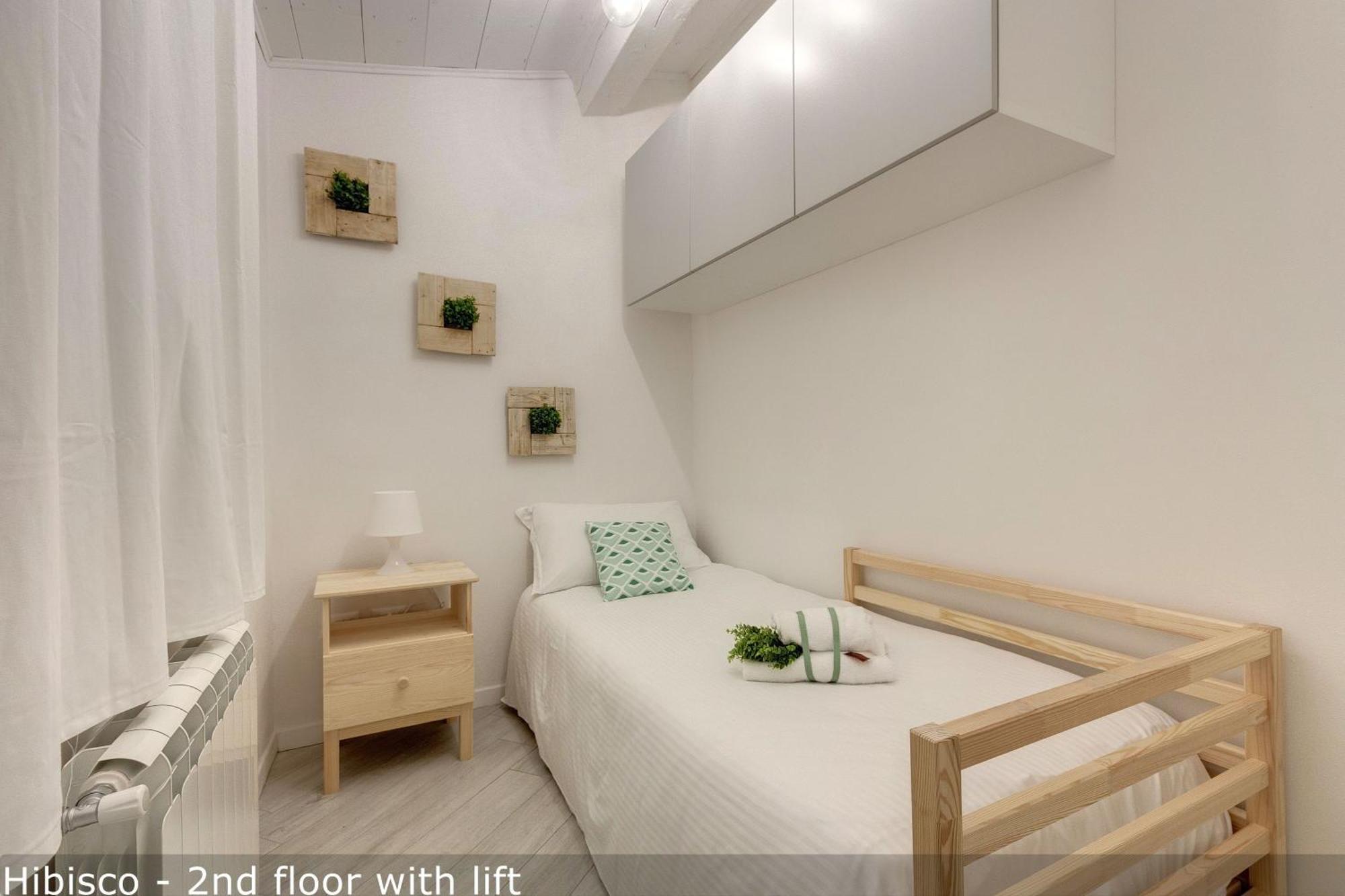 Vertical Garden Apartments By Mamo פירנצה מראה חיצוני תמונה